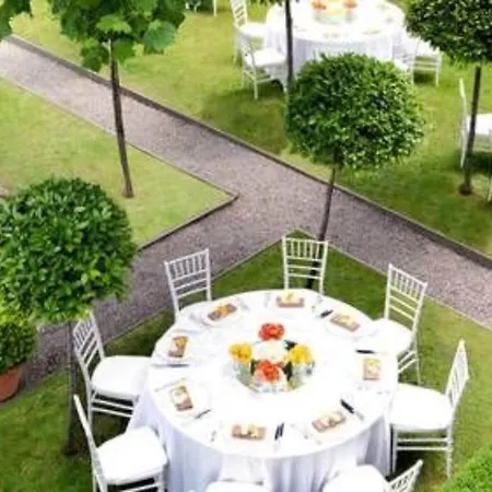 Hotel Four Seasons 5*