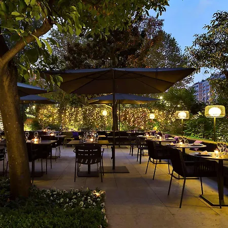 إم إي ايل دوكا 5* ميلان