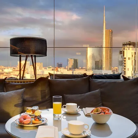 فندق إم إي ايل دوكا 5*