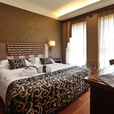 Western Madison 4* Милан