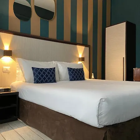 Esco Hotel 2*