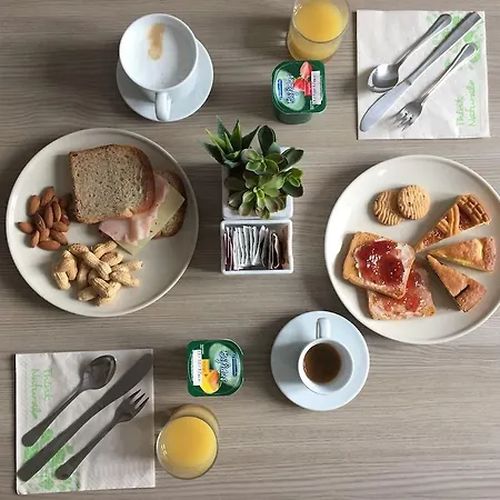 Hotel Esco