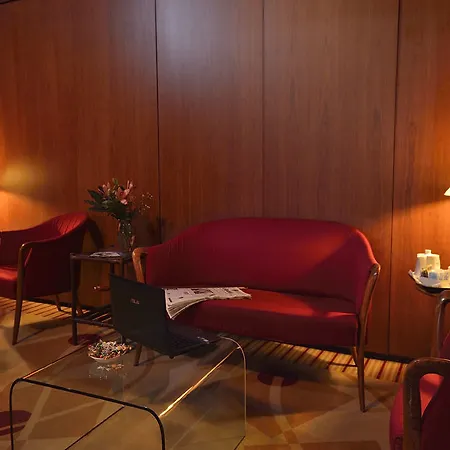 Ariosto فندق ميلان