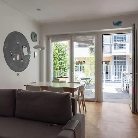 Youhosty - Doria24 * Milán