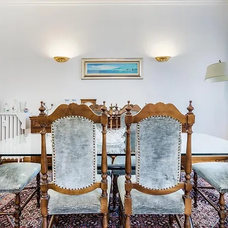 شقة Huge Center Guastalla Gardens 8pax