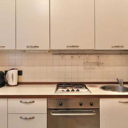 Isola - Your From Apartamento