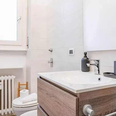 Guest Planet - Intero Alloggio M3 Porta Romana Lejlighed *