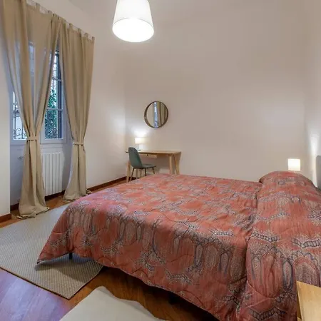 Luxury Apt In Duomo Navigli Сasa de vacaciones