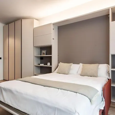 Emotichome 7 Flexyrent * Milan