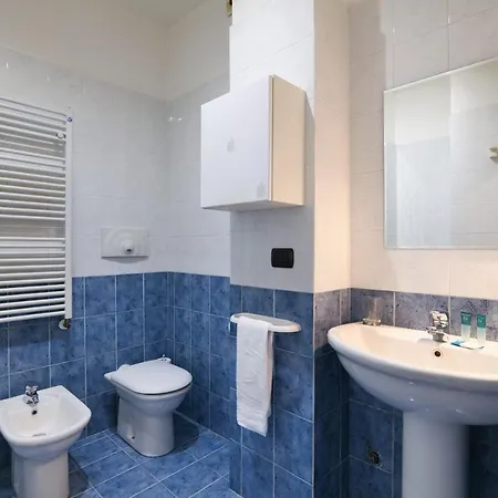 Contempora - Monolocale Con Terrazza Via F. De Sanctis, 41 شقة *