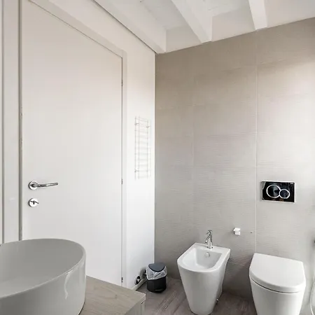 Apartment Carlo D'adda By Halldis *