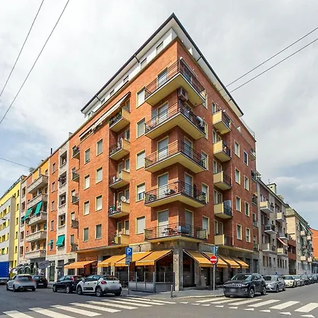 Carlo D'adda By Halldis Apartment *
