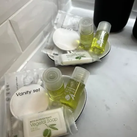 Daire Stylish 3 Km Away From Duomo - Netflix, Wi-fi, All Comforts Included