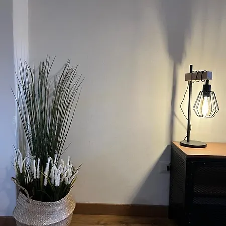 Stylish 3 Km Away From Duomo - Netflix, Wi-fi, All Comforts Included *