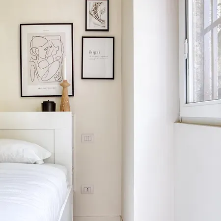 Apartment Hostmate - - Anelli 1 - Crocetta Milan