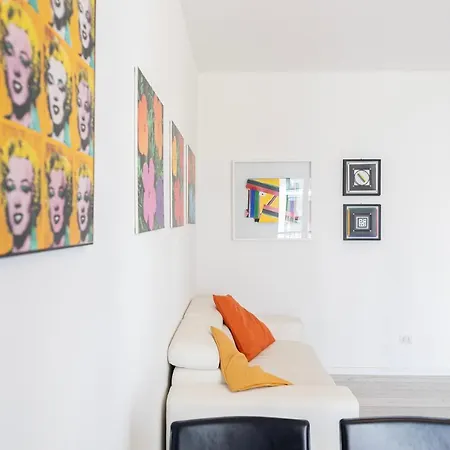 Elegante Bilocale In Corso Lodi/brenta