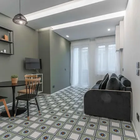 Apartment Au8 -corso Buenos Aires-loreto- Terrace - Luxury Puzzle