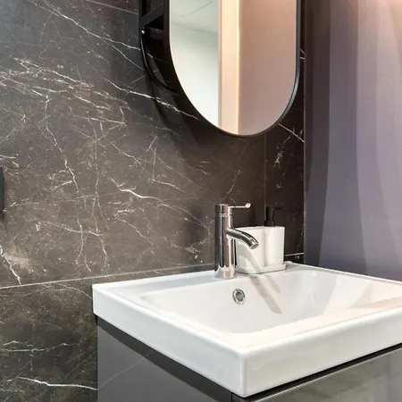 Vallarsa 10 Appartement *
