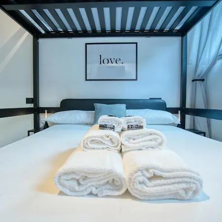 Otel Vallarsa 10 Milano