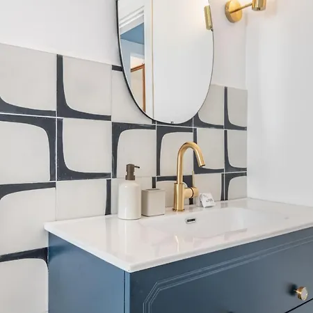 Easylife - - Galleria Buenos Aires 10 - Duomo Appartement *