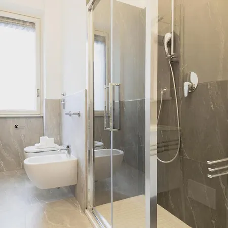 Easylife - Attico Di Lusso A Pochi Passi Dal Duomo Apartment *