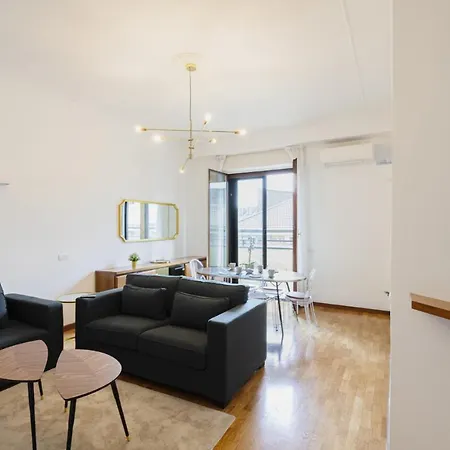 Easylife - Attico Di Lusso A Pochi Passi Dal Duomo * Milan