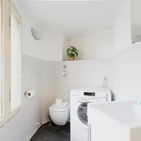 Easylife - Attico Di Lusso A Pochi Passi Dal Duomo Apartment *