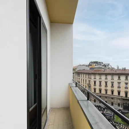 Easylife - Attico Di Lusso A Pochi Passi Dal Duomo Milan