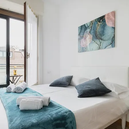 Apartment Easylife - Attico Di Lusso A Pochi Passi Dal Duomo