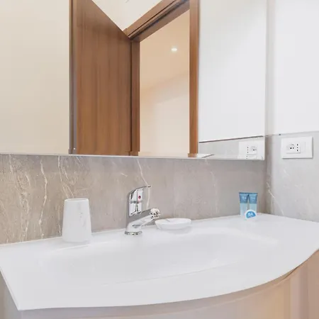 Easylife - Attico Di Lusso A Pochi Passi Dal Duomo * Milan