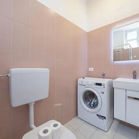 Youhosty - Accademia 53 Quinto