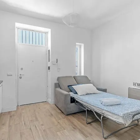 Apartamento Mo237 Loreto- Duomo -modern -