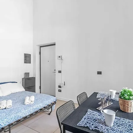 Cos54 - Exclusive With Garden In Apartment Mailand