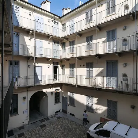 Contempora - Ampio Monolocale Medici 7 아파트