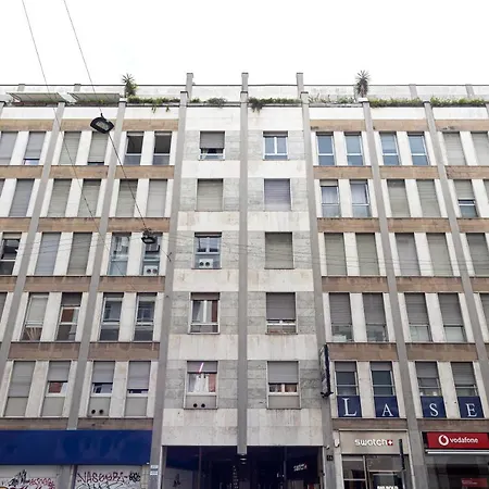 Moderno Bilocale In Corso Buenos Aires