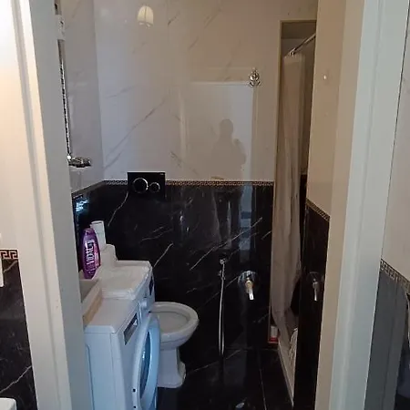 Elegante Monolocale - Macchi 1920