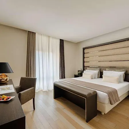 The Square Duomo - Preferred & 酒店 4*