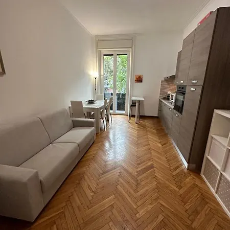 Greta's In Apartment