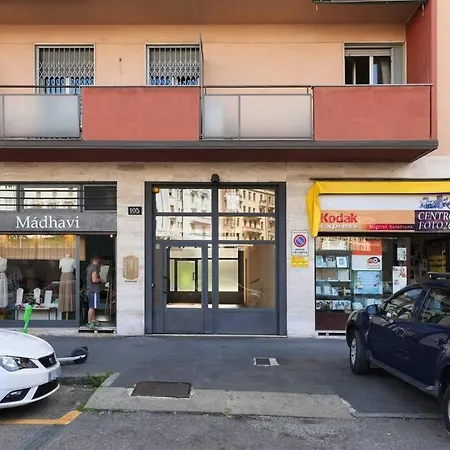 Contempora - Modern And Quiet One Bedroom Near The M4