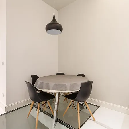 Apartment Apt Milano-moscova Con Terrazzo Condiviso Milan