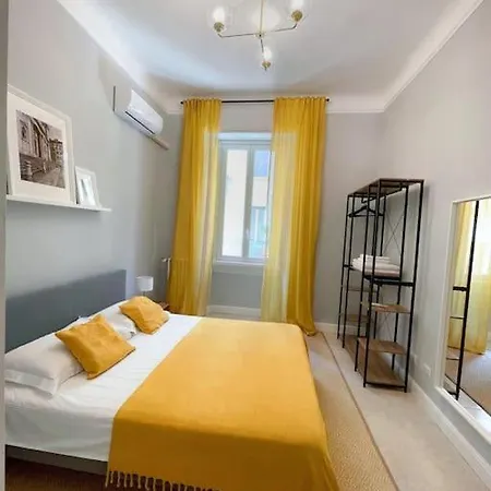 Noah's Design Flat * Milán