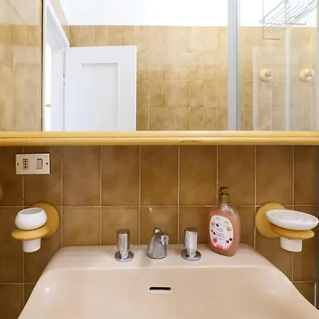 Primopiano - Savona B Appartement *