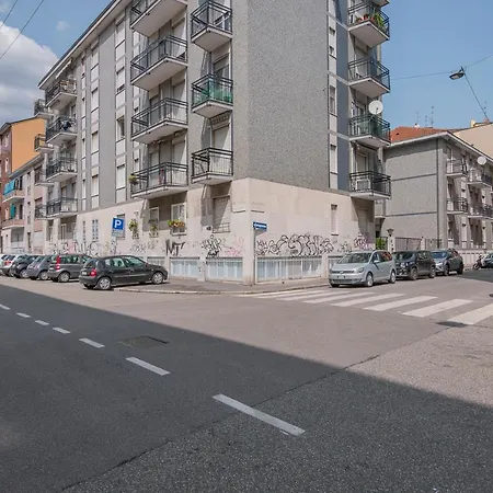 Ihost - Val Strona 6 * Milán