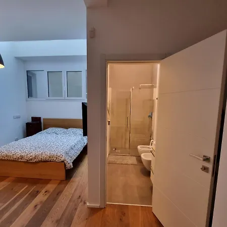 Monolocale Corso Sempione T10691