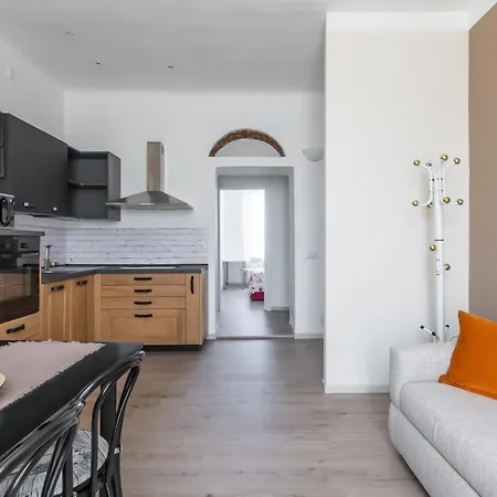 Maison La Vecchia - Via Missaglia - By Host4u Daire *