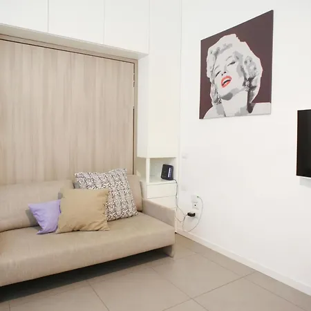 Boutique Duomo E Universita Bocconi ミラノ