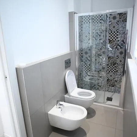 Boutique Duomo E Universita Bocconi * ミラノ