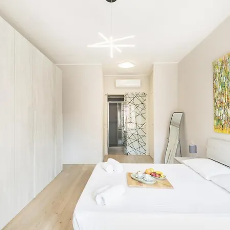 דירה Easylife - Elegante Penthouse Sui Navigli *