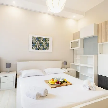 Easylife - Elegante Penthouse Sui Navigli מילאנו