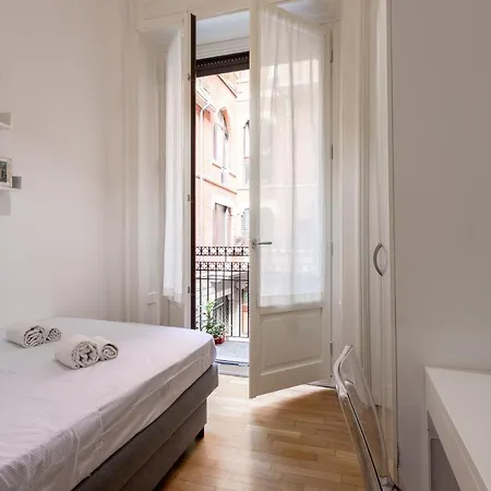 Co99 - Modern Two Bedrooms In Castello Cova * Милан